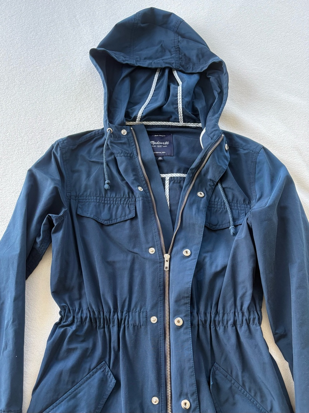 Madewell Navy Blue Hooded Long Anorak Rain Jacket Size XS Trench Stylish Pockets